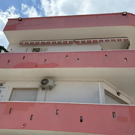 Thérèse 13 *